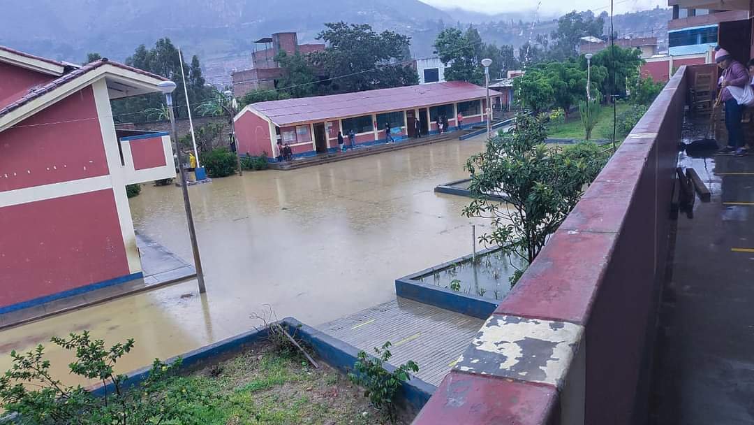 Lluvias en Huánuco dañaron 2 colegios, un centro de salud, 5 viviendas y varias carreteras