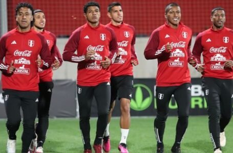 Selección Peruana ya entrena en España