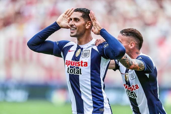 Alianza Lima la tiene difícil en La Libertadores