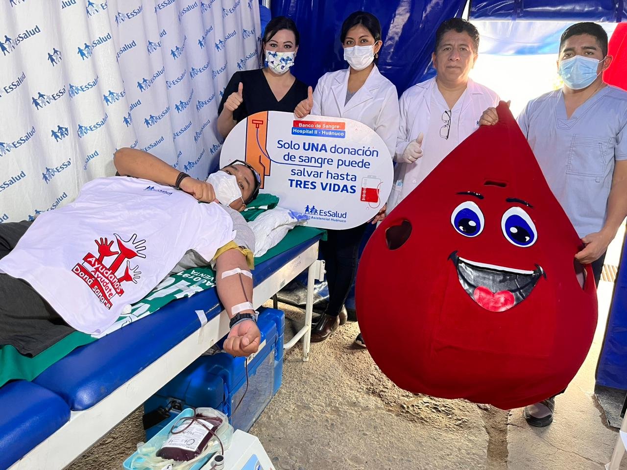 EsSalud recolecta 20 unidades de sangre en primera campaña de donación del 2023