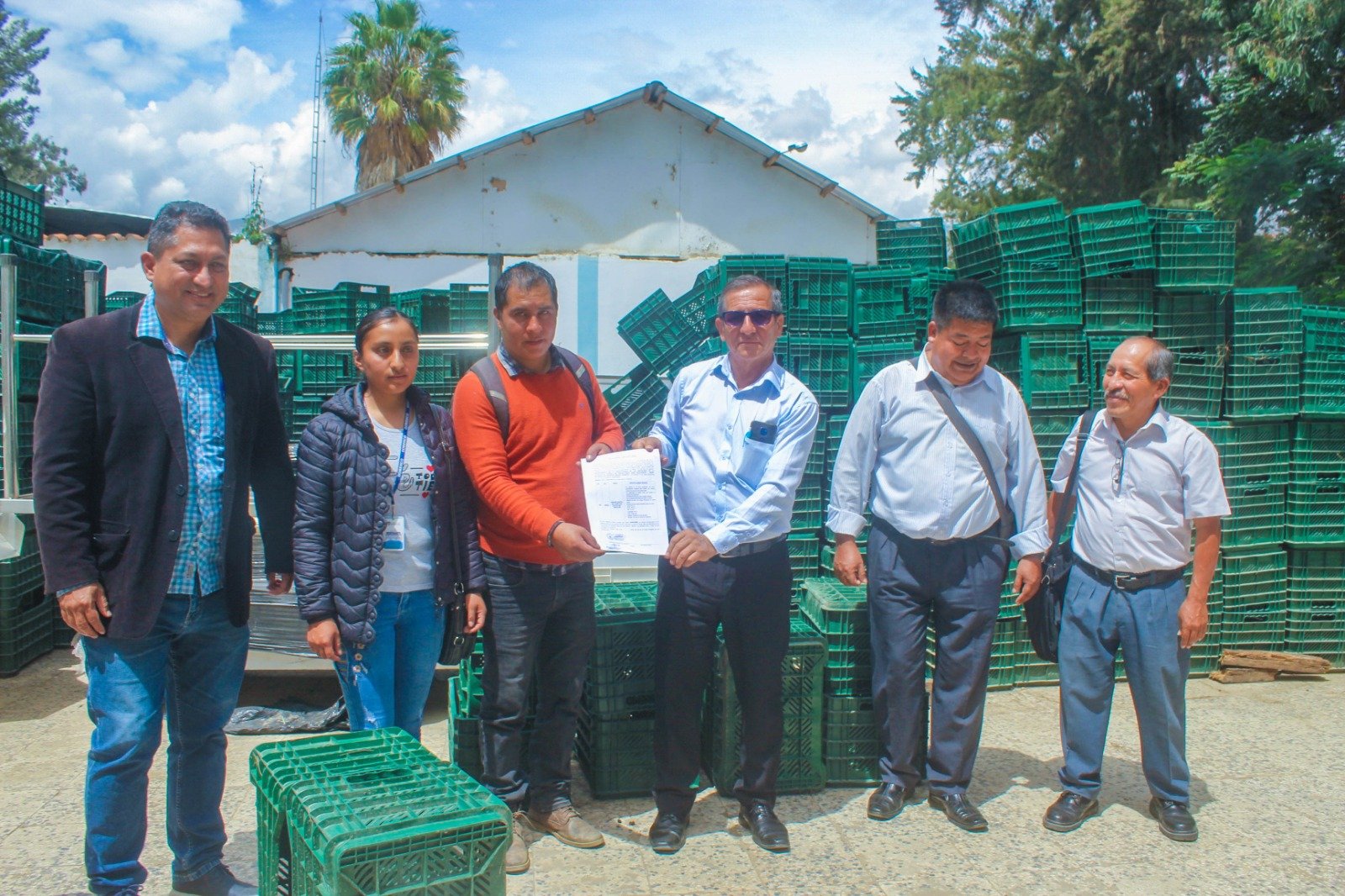 <strong>Equipan a productores de hortalizas, cacao y porcinos</strong>