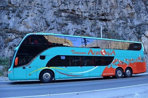 Empresas de transporte suspenden viajes en la ruta Lima a Llata a causa de huaicos