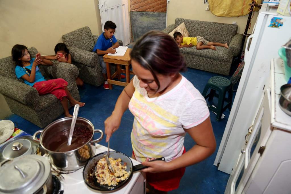 Día Internacional de la Mujer: el 35,9% de hogares en Perú es jefaturado por mujeres