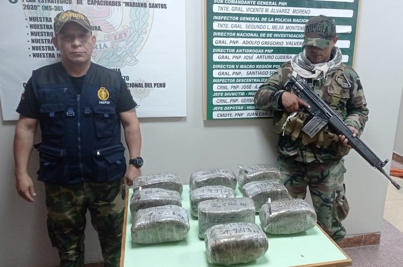 Policías encuentran 20 kilos de marihuana