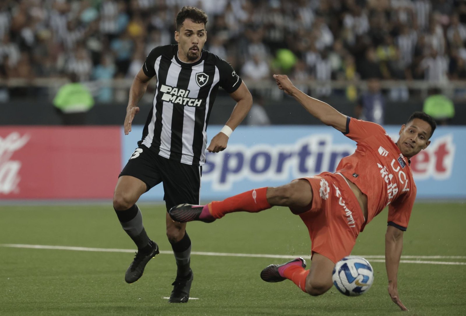 Botafogo goleó a Universidad César Vallejo