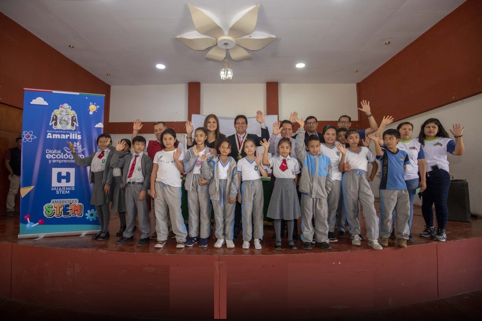 Inician plan piloto de programa de ciencia y tecnología para 100 niños en Amarilis