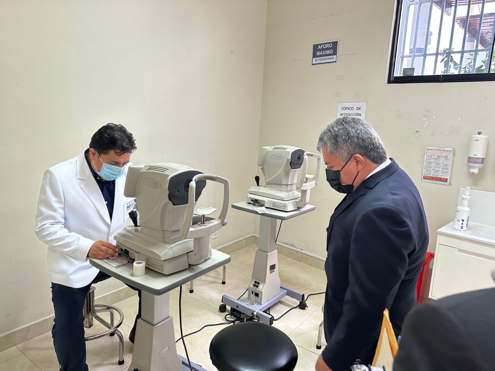 Gobernador firma convenio con el INO para un instituto de oftalmología en Huánuco