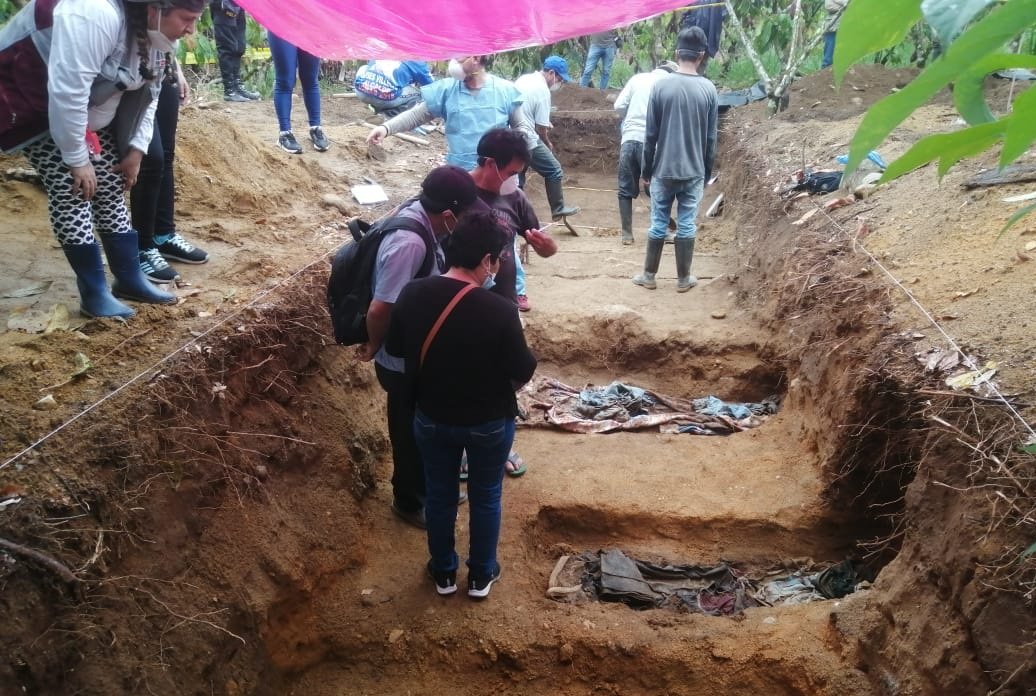 Luego de 32 años identifican restos de 16 personas desaparecidas en la Base Militar de Madre Mía