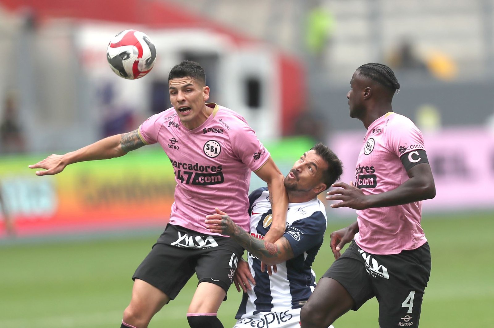 Alianza Lima cayó 1-0 ante un avasallador Sport Boys, en el Estadio Nacional