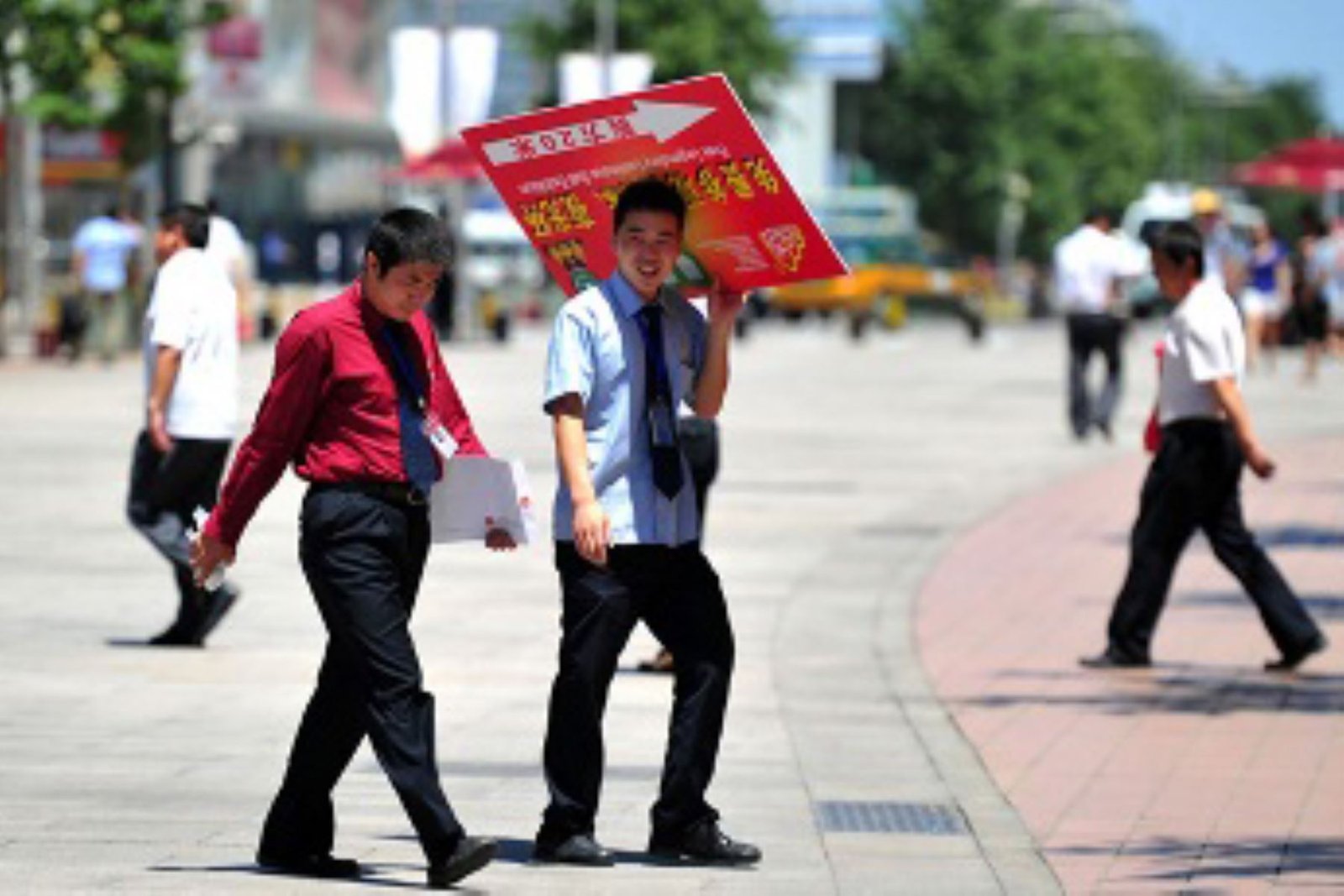 Pekín soporta altas temperaturas que superan los 40 grados