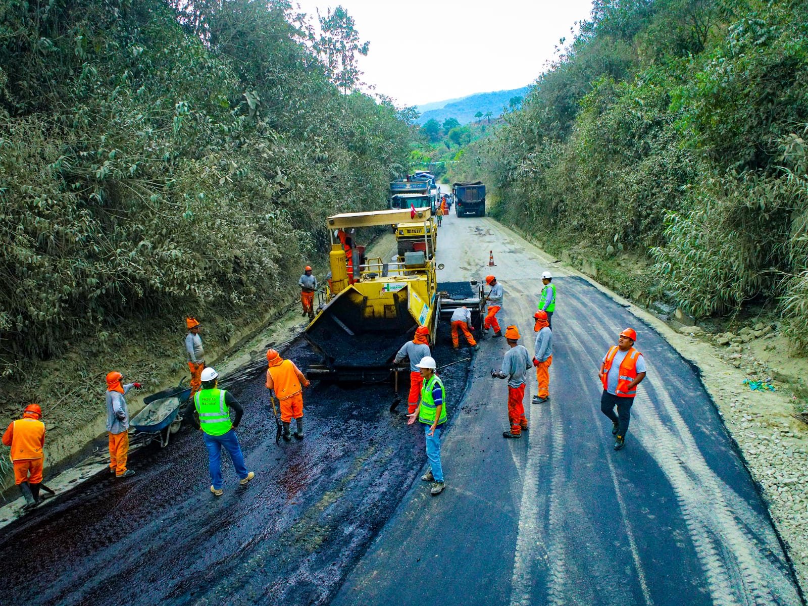 Inicia mejora de la deteriorada carretera Huánuco a Tingo María