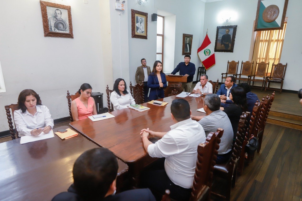 Renuncian al cargo varios gerentes de la Municipalidad Provincial de Huánuco