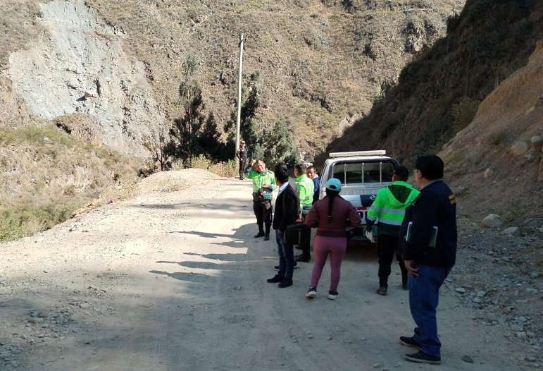 ¡Tragedia ! Niña de 2 años es arrollada por camioneta que su abuelo dejo mal estacionada