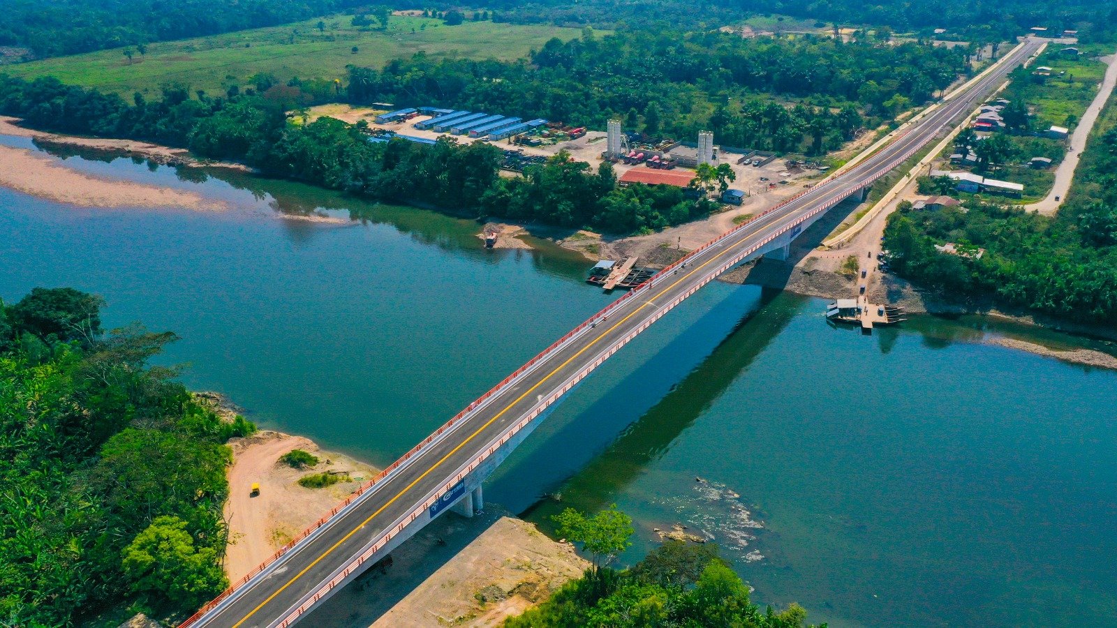 Puente Salvador en Aucayacu costó S/ 113 millones