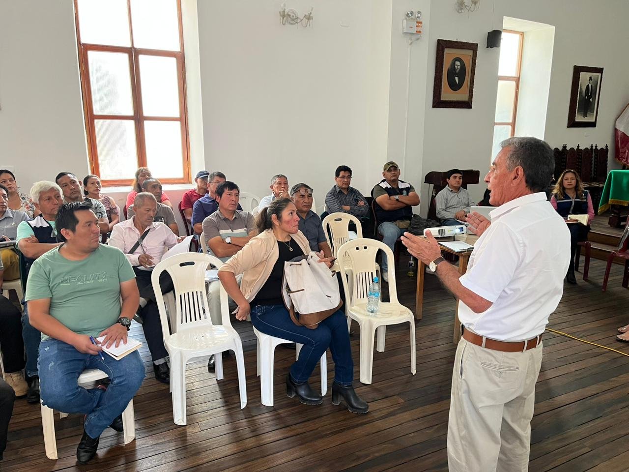 Alcalde busca articular trabajos con las juntas vecinales para ordenar la ciudad de Huánuco