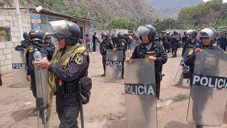 Más de 200 policías participaron en la diligencia de desalojo en El Totoral de Huachog