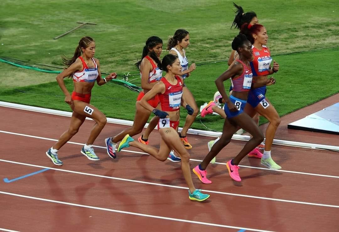 La atleta huanuqueña Thalia Valdivia estuvo cerca de una medalla en Santiago 2023