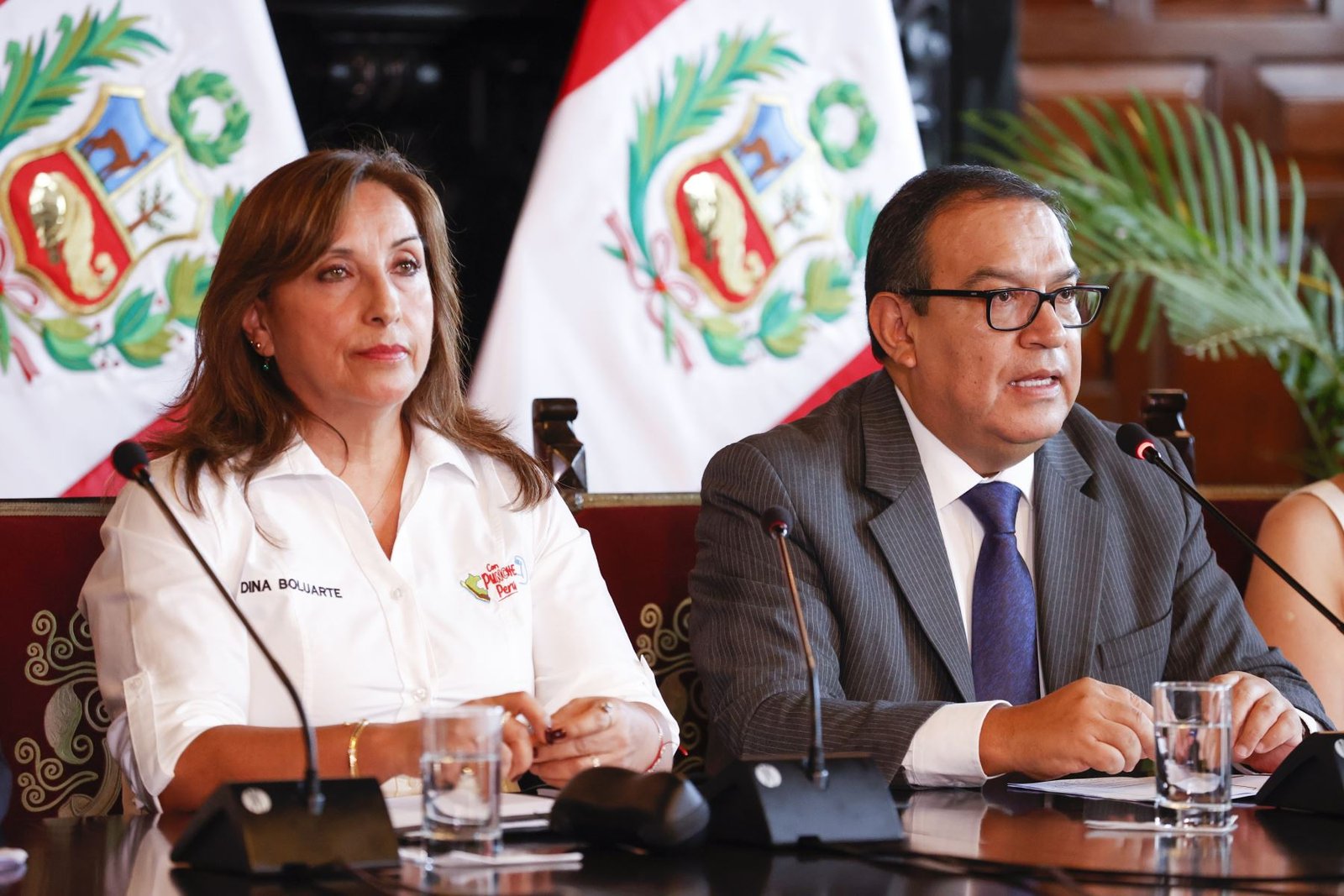 Ipsos: solo el 10% de peruanos aprueba gestión de Dina Boluarte y 9% de Alberto Otárola