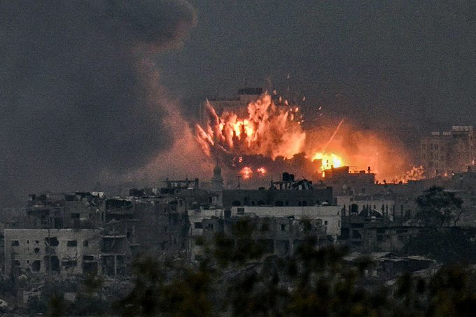 La guerra entre Israel y Hamás cumple un mes con 11 mil muertos