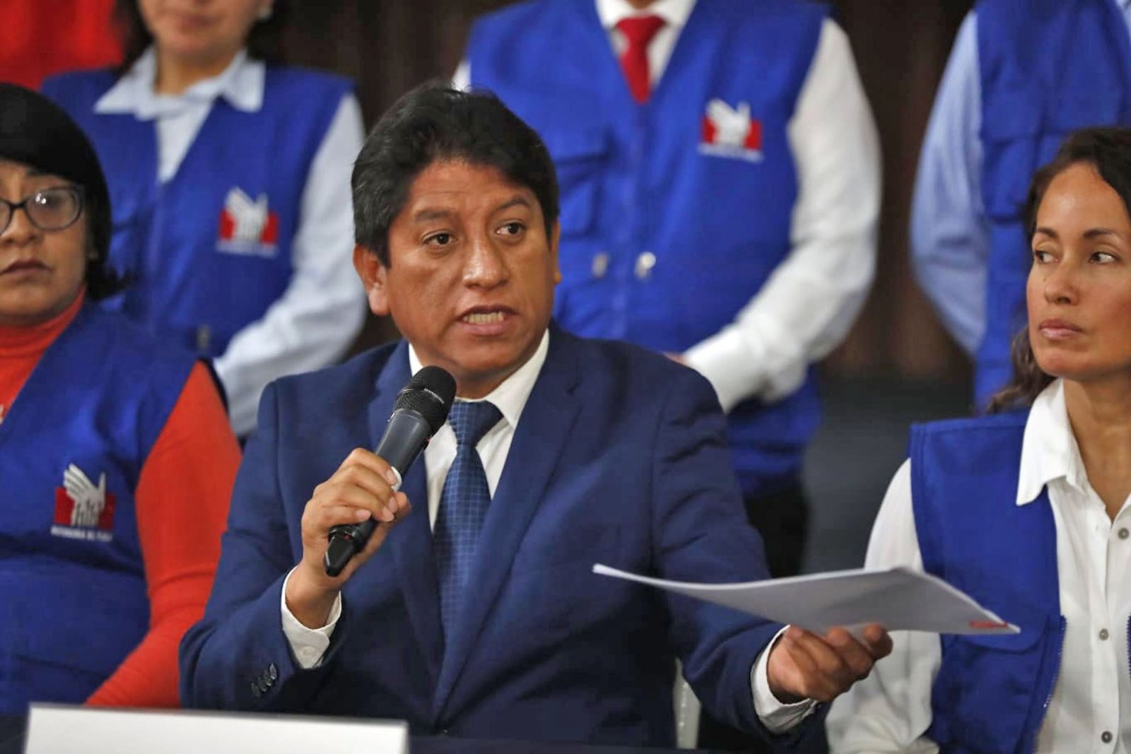 Josué Gutiérrez no renunciará a la Defensoría del Pueblo