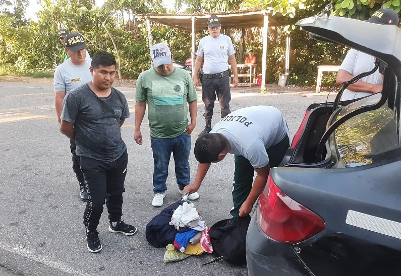 Hermanos son detenidos por trasladar cerca de diez kilos de droga camuflados en maletera de automóvil
