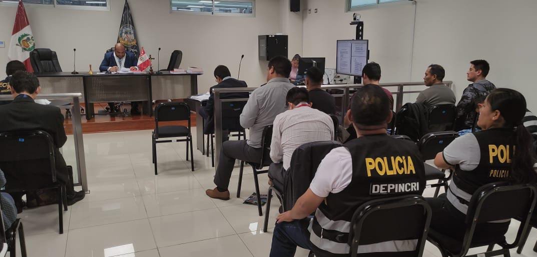 Fiscalía sindica a director de la Escuela Policial de Santa María del Valle como líder de una organización criminal