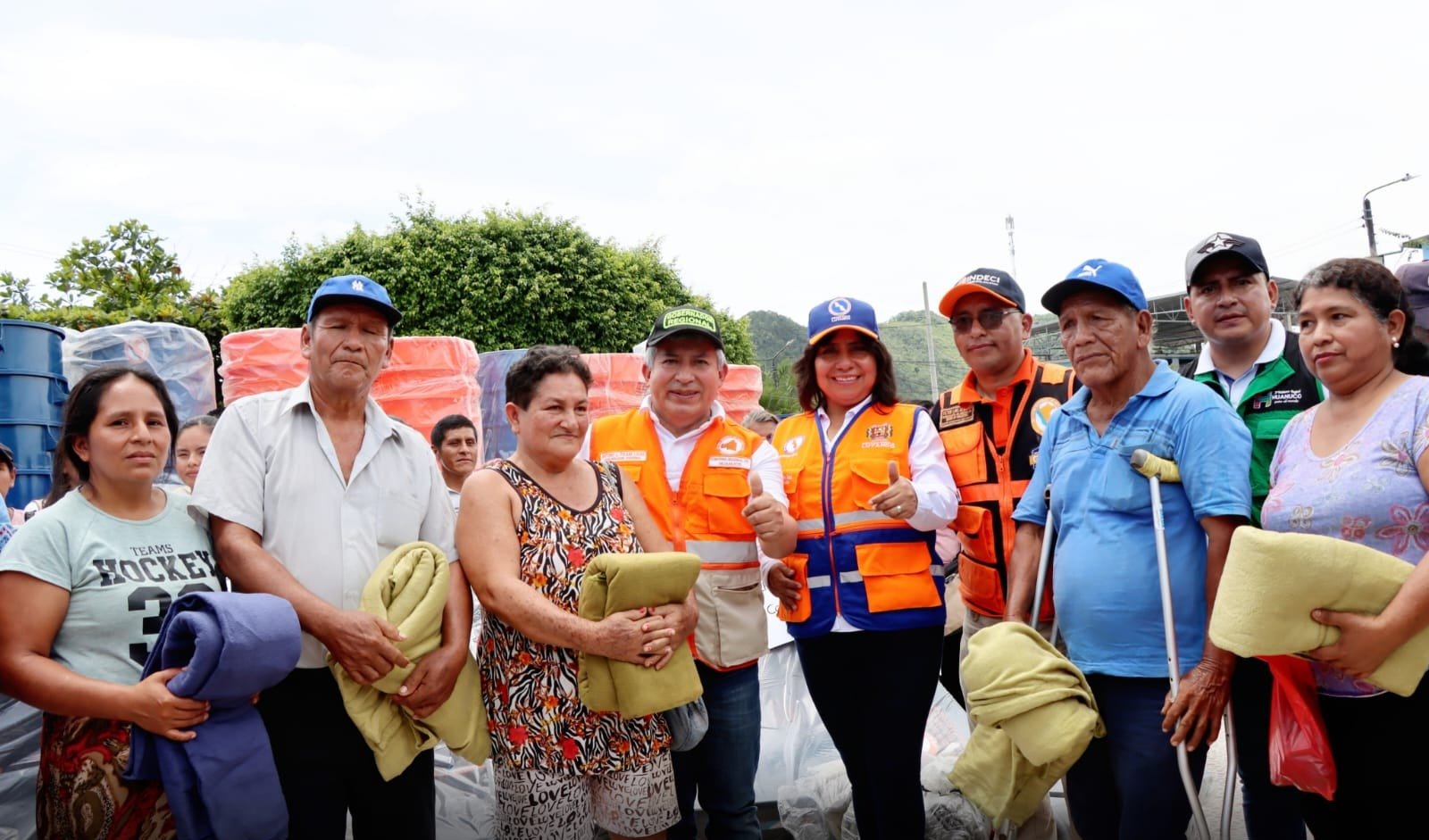 Entregan 17 toneladas de ayuda a damnificados en el distrito de Luyando