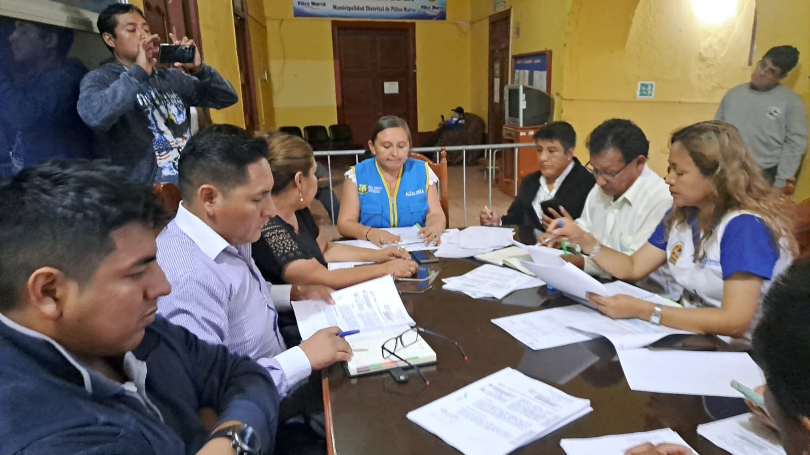 Primer regidor de Pillco Marca pide vacancia de alcaldesa distrital