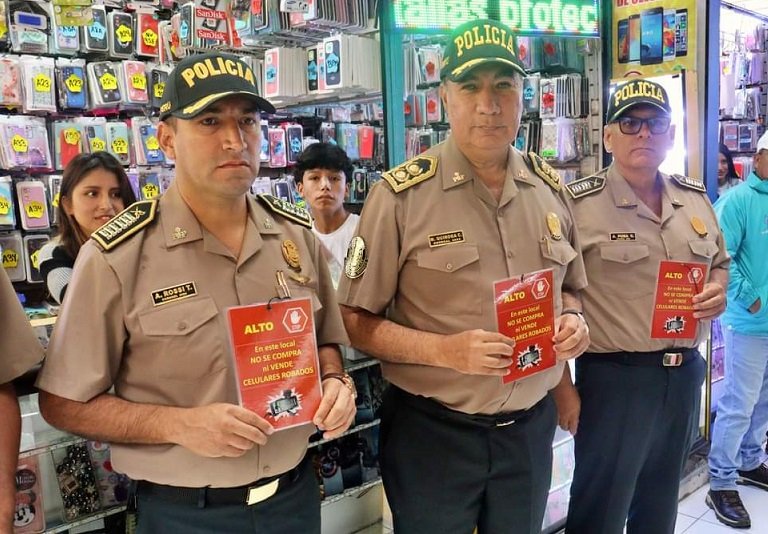 La Región Policial Huánuco pone en marcha la campaña: “Alto a la compra y venta de celulares robados”