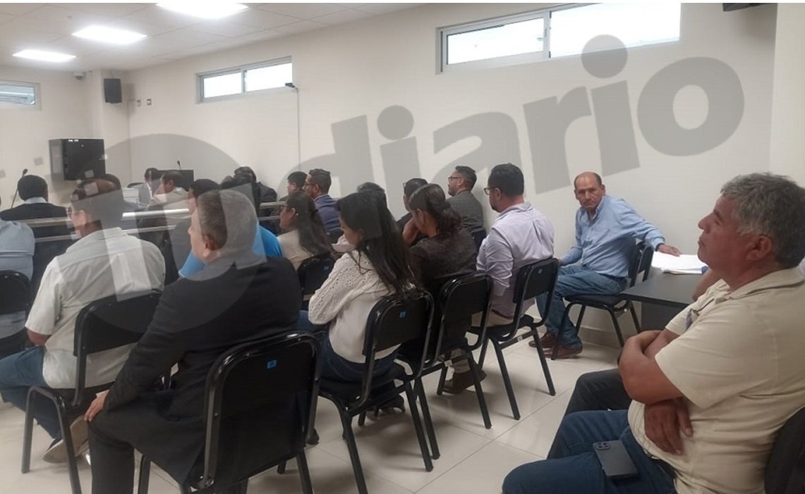 Ex regidores y ex funcionarios de la municipalidad de Huánuco en el banquillo de los acusados