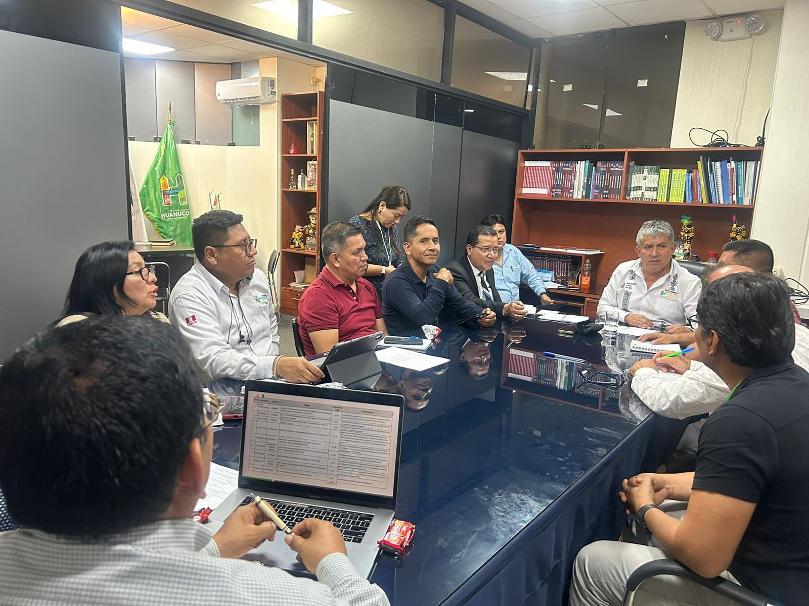 Gobernador y alcaldes de Leoncio Prado y Puerto Inca se unen para impulsar obras