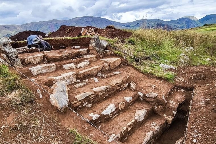 Descubren centro ceremonial de unos 3,000 años de antigüedad en Apurimac