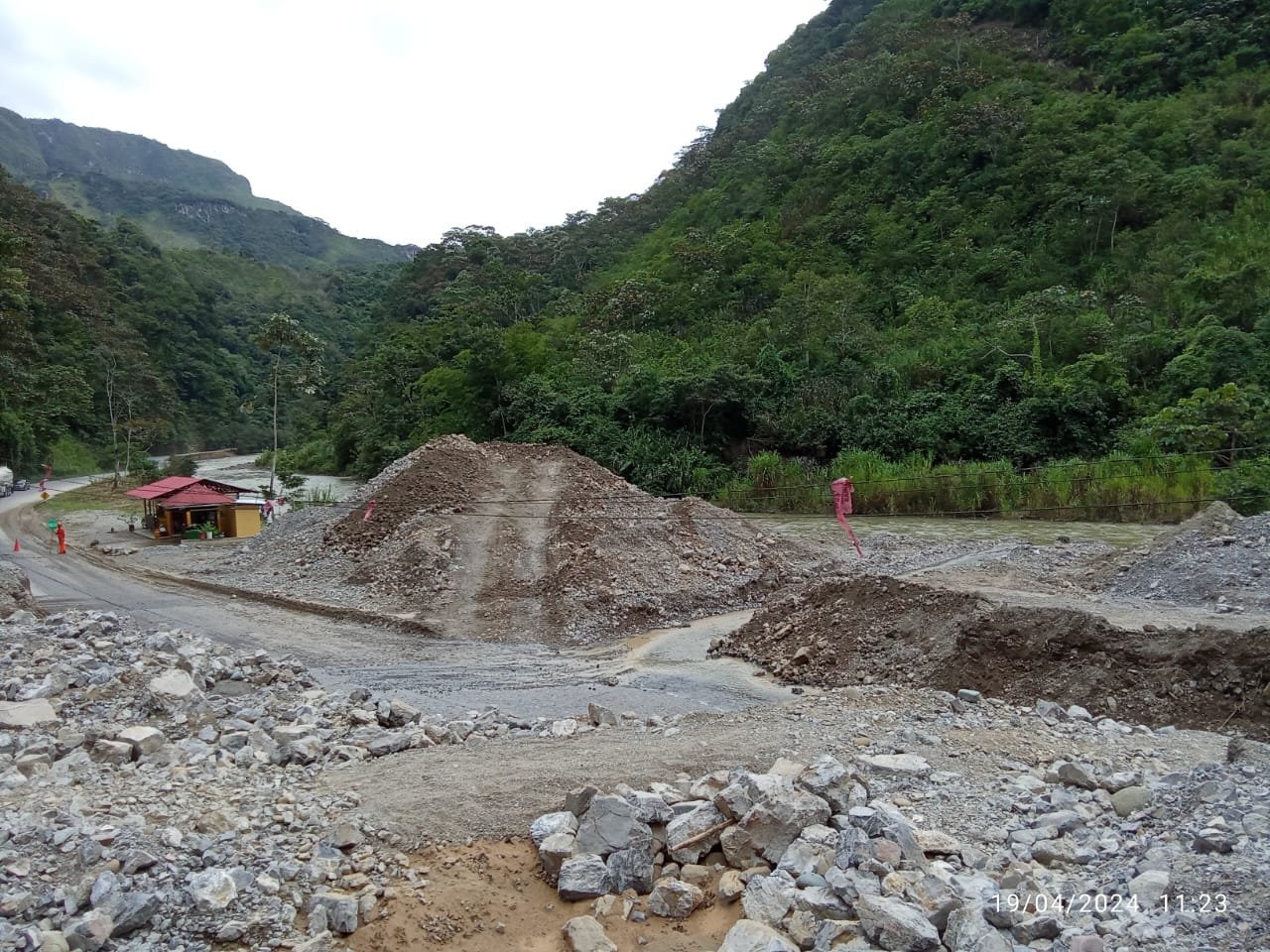 180 viviendas de Huachipa en alto riesgo por trabajos incompletos de Provías Nacional