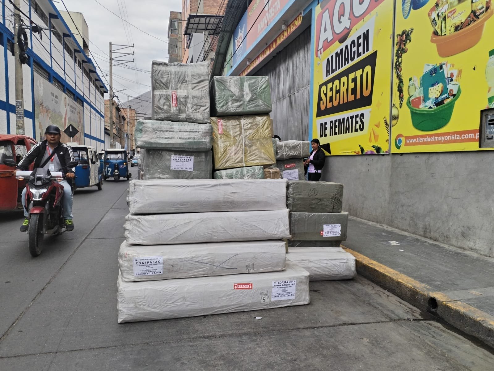 Huánuco: multa por desembarque de mercadería en la calle es de S/1545