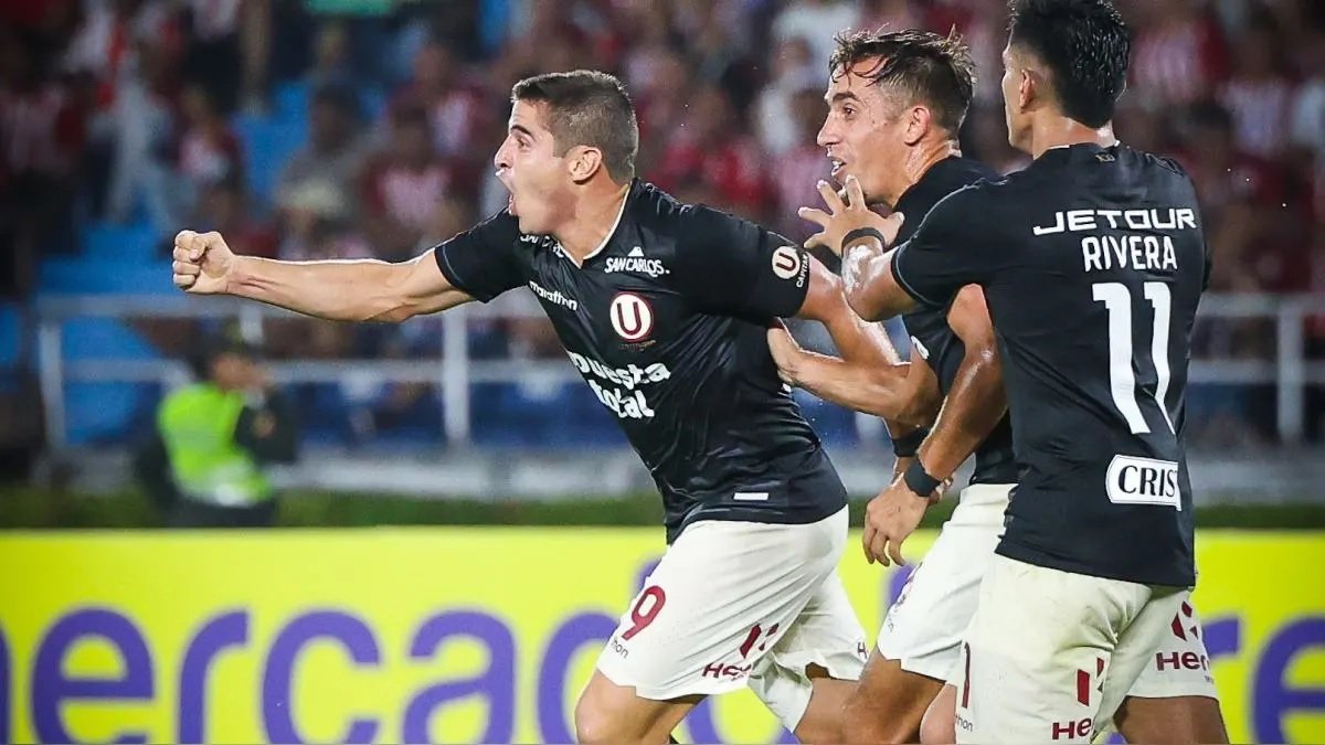 Universitario enfrenta esta noche a Junior de Barranquilla por la Libertadores