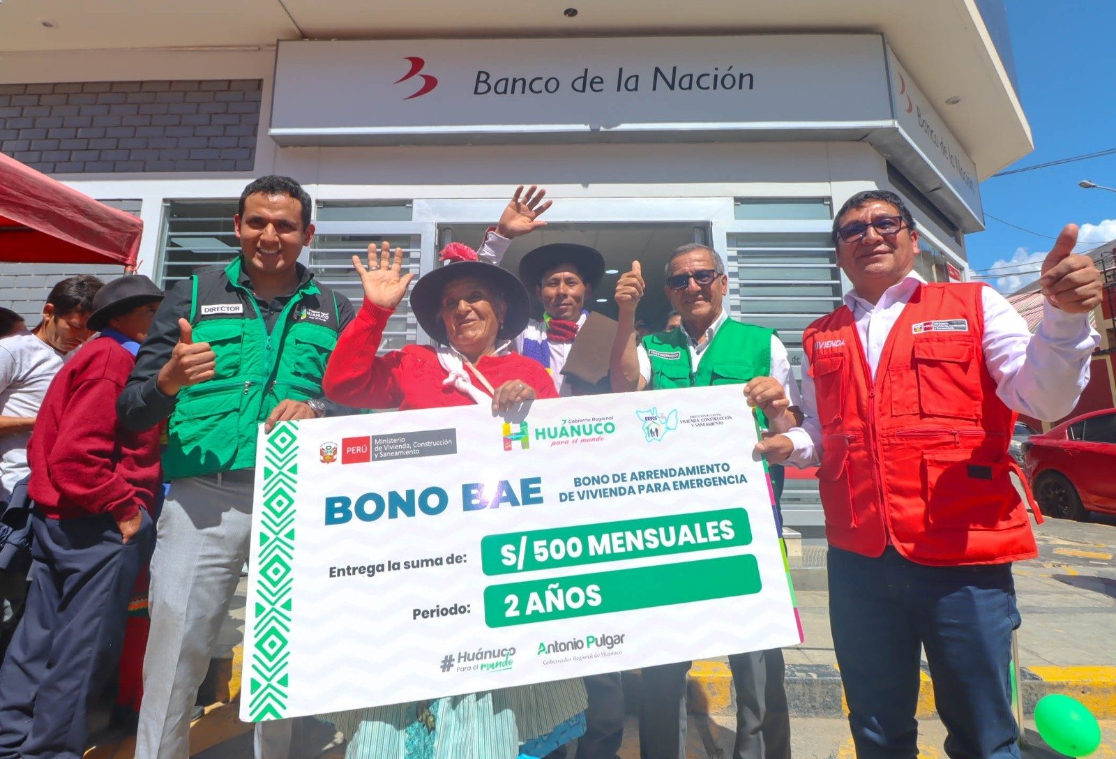 Entregan bonos BAE a 83 familias de seis distritos de la región Huánuco