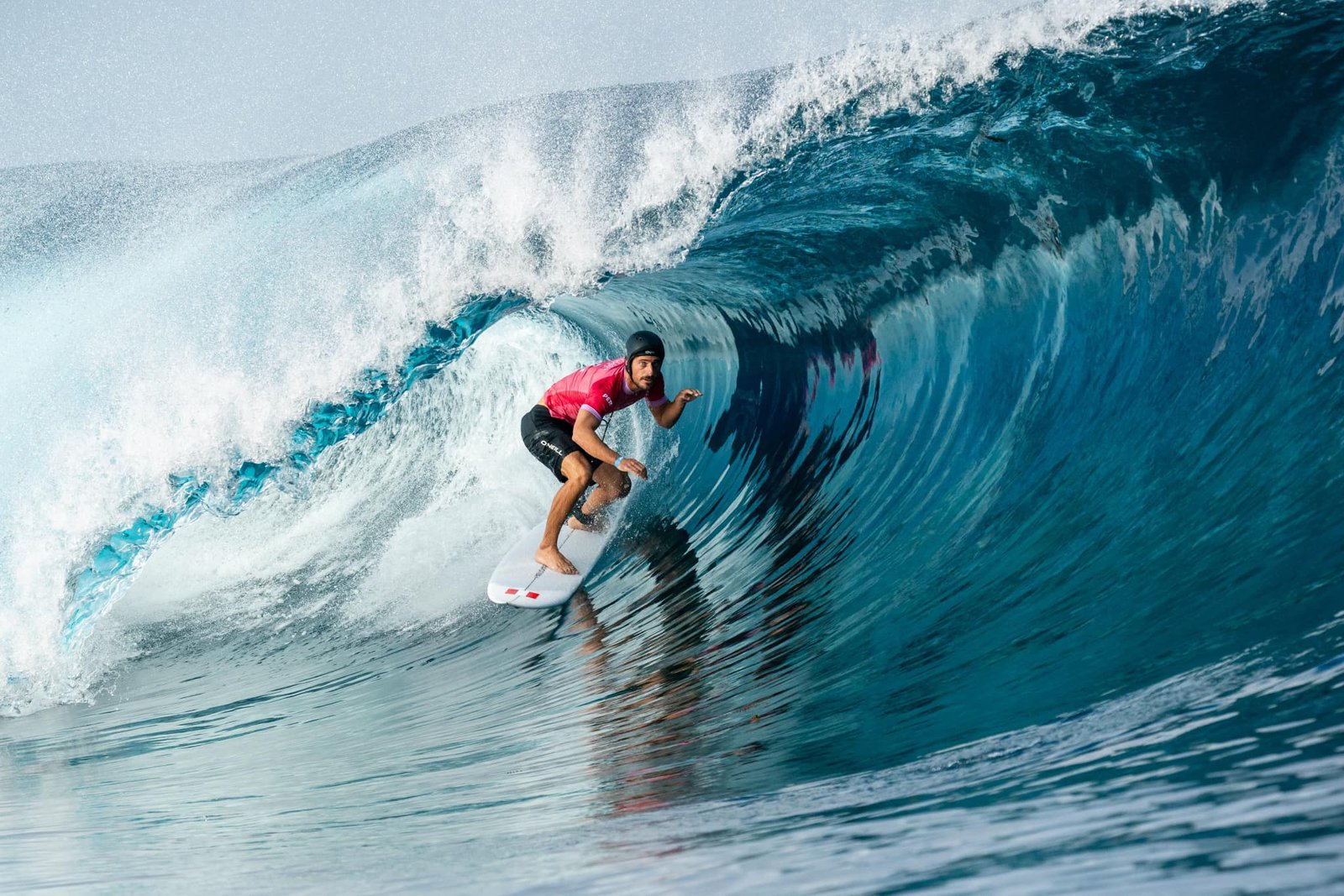 Alonso Correa disputa hoy las semifinales de la competencia de surf en Paris 2024