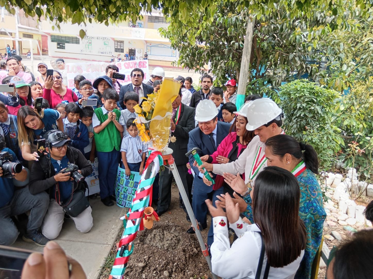 Invierten S/553,708 en construcción de cobertura de patio de colegio en Amarilis