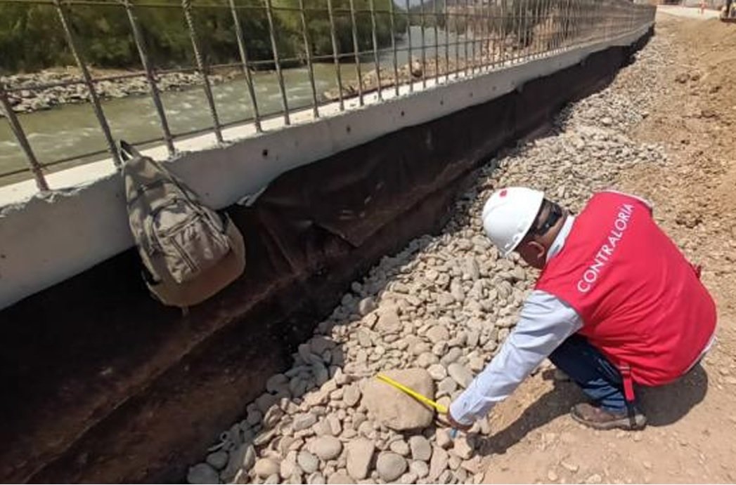 Hallan nuevas irregularidades en construcción de pista del malecón Walcker Soberón