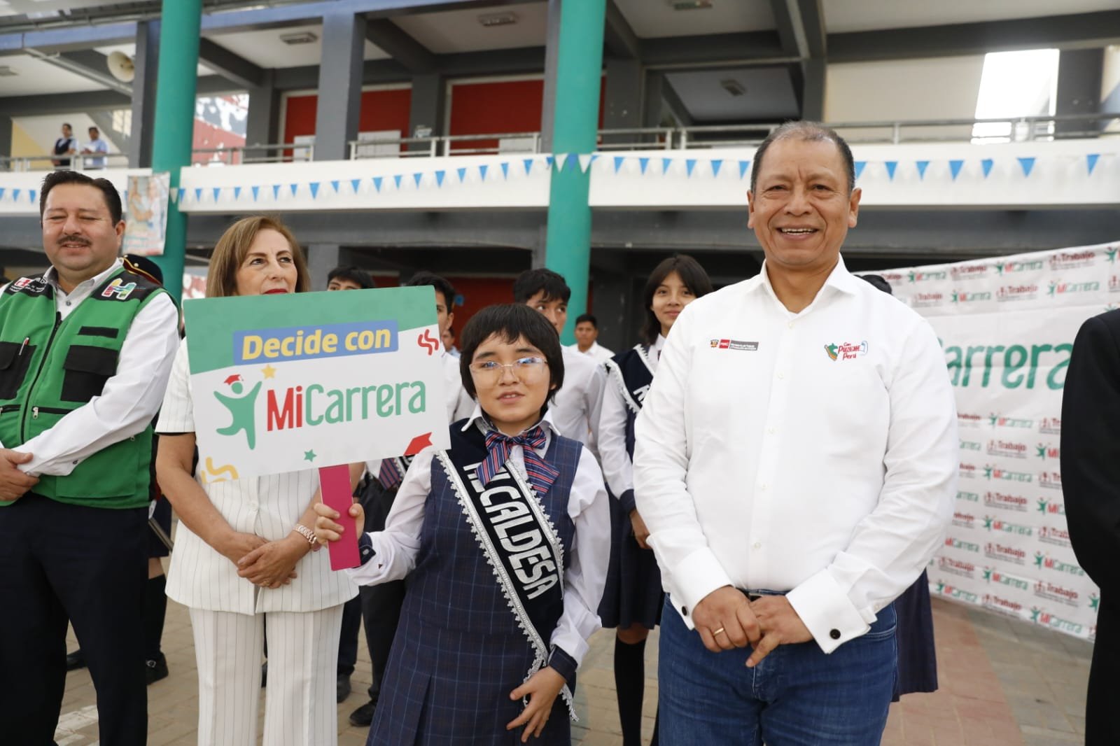 Según ministro de Trabajo, de 10 jóvenes solo uno consigue trabajo en Huánuco