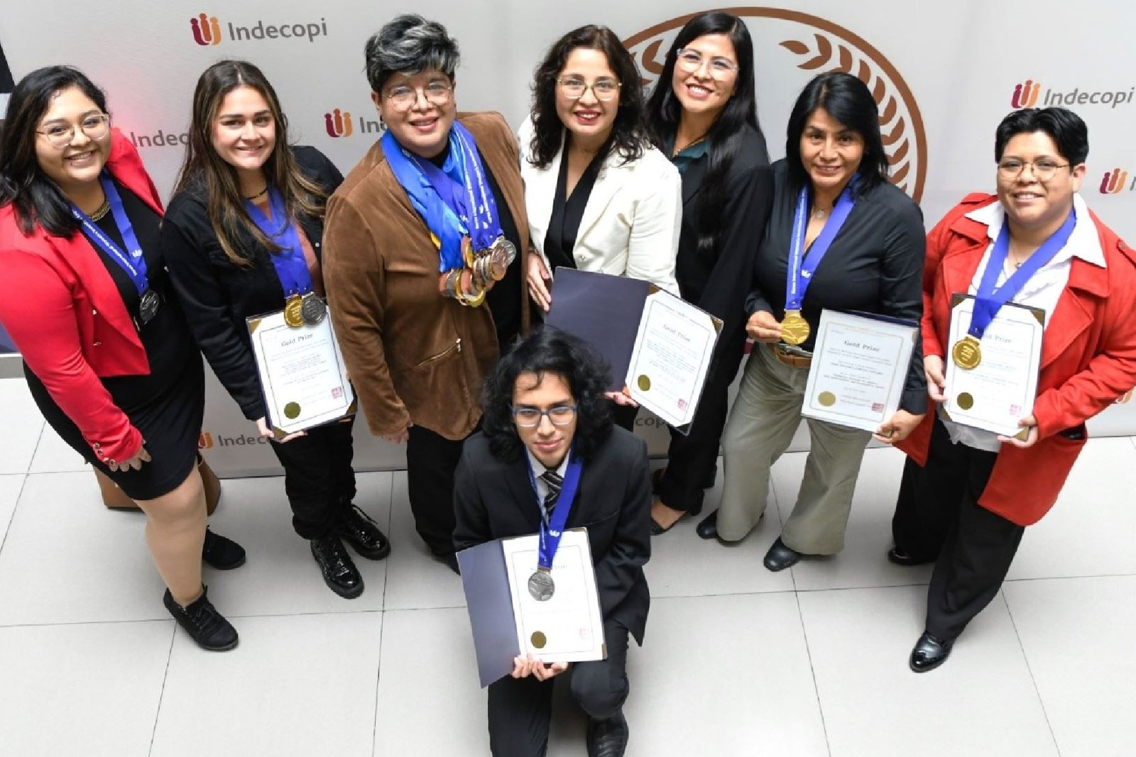 Peruanas destacadas reciben premios en feria tecnológica en Corea por sus innovaciones