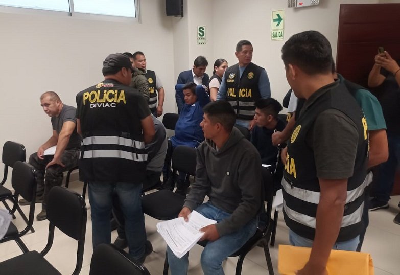 Policías por el caso de Acomayo temen ser golpeados en el penal