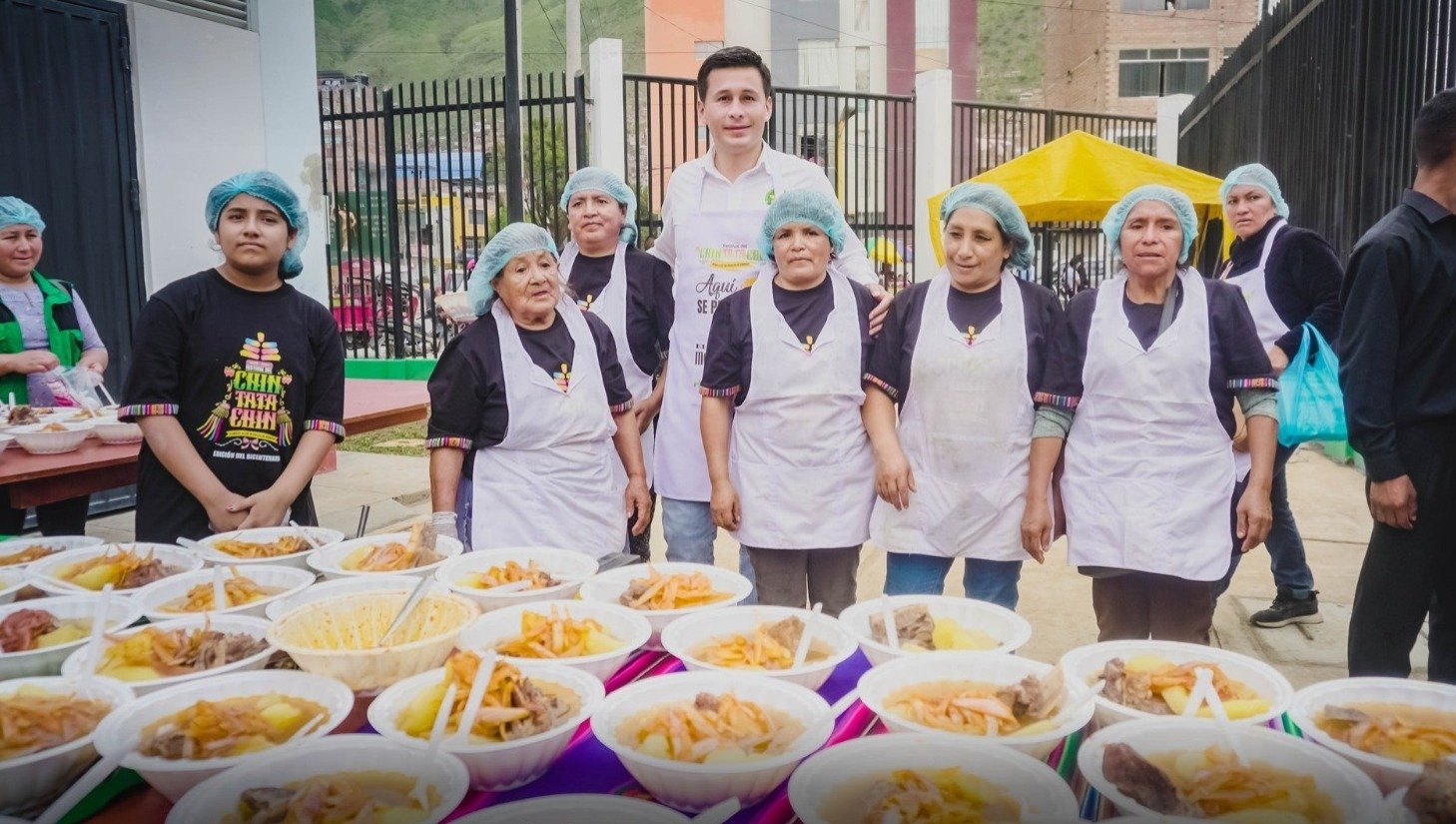 Usarán 2 mil kilos de carne y 2,500 de papa para preparar 10 mil platos de locro huanuqueño en Festival de los Negritos