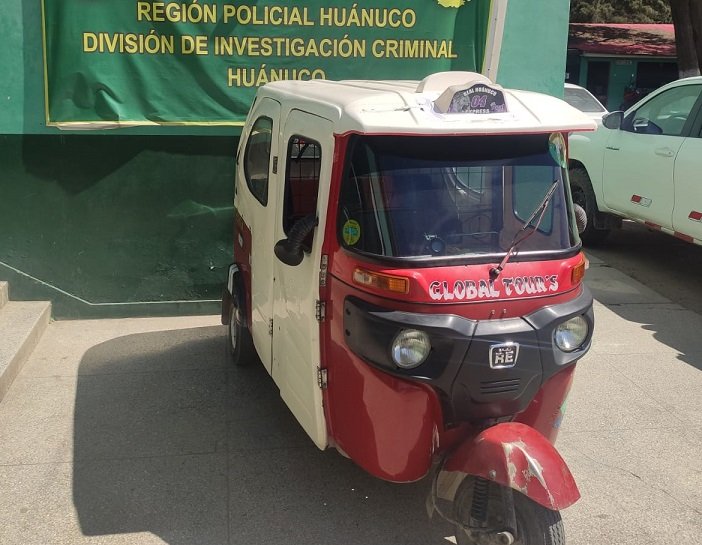 Investigan a pareja por hurto de trimóvil
