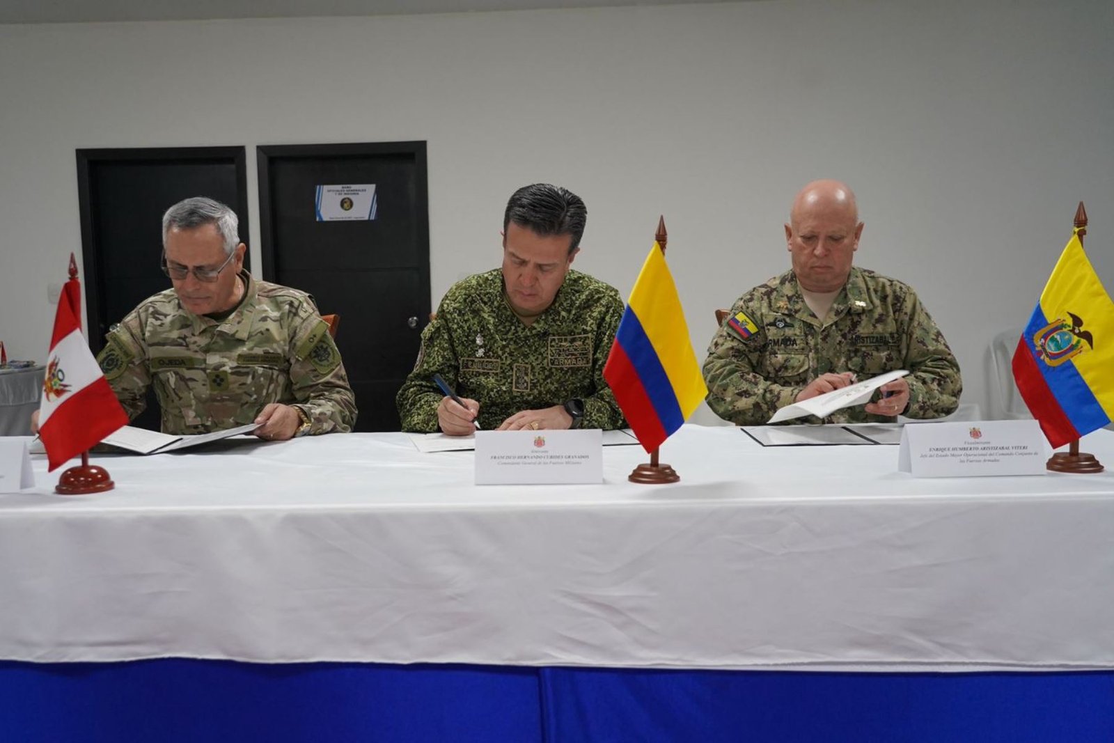 Fuerzas Armadas de Perú, Colombia y Ecuador sostiene “Tripartita de Inteligencia militar”