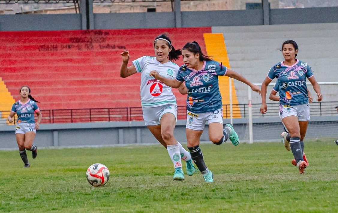 La Liga de Ascenso Femenino avanza a los cuartos de final en Huánuco