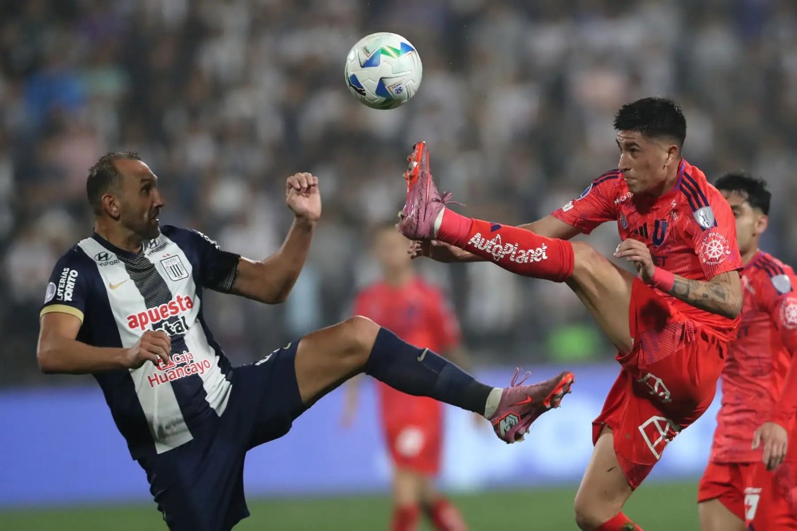 Todo se definirá en Coquimbo, Alianza Lima y la U de Chile empataron sin goles en Matute