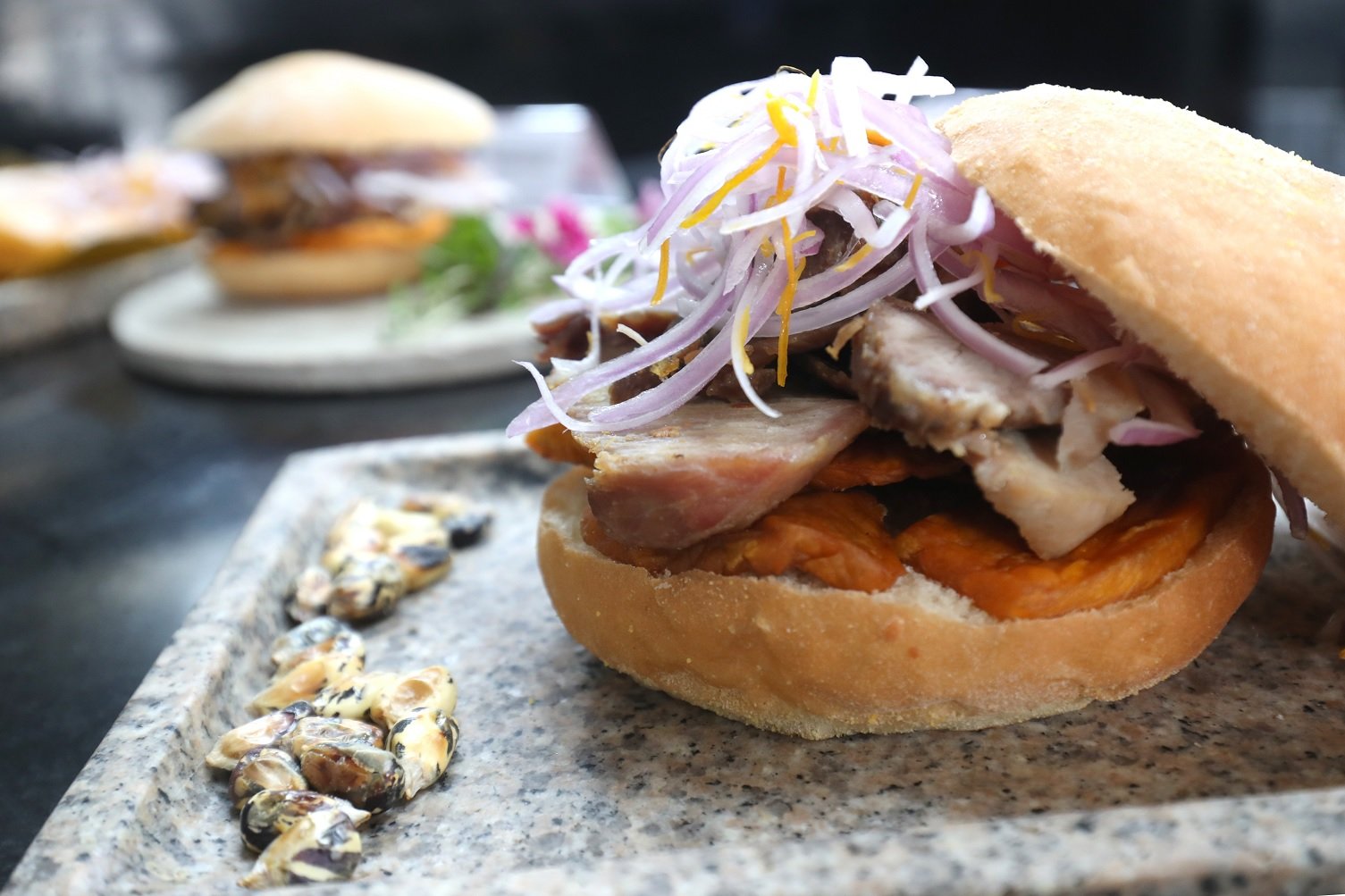 Declaran el segundo domingo de septiembre como Día Nacional del Pan con Chicharrón