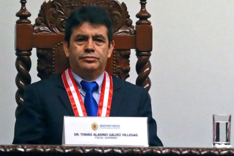 Tomás Gálvez asume como Fiscal de la Nación interino en medio de crisis institucional
