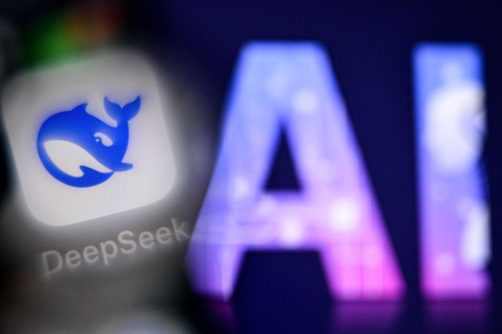 DeepSeek presenta IA capaz de analizar 200 mil páginas para entrenar nuevos modelos de inteligencia artificial